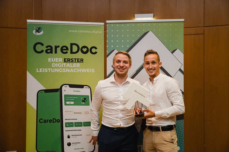 Die Gewinner des Start-up-Cups 2023 vom Team CareDoc